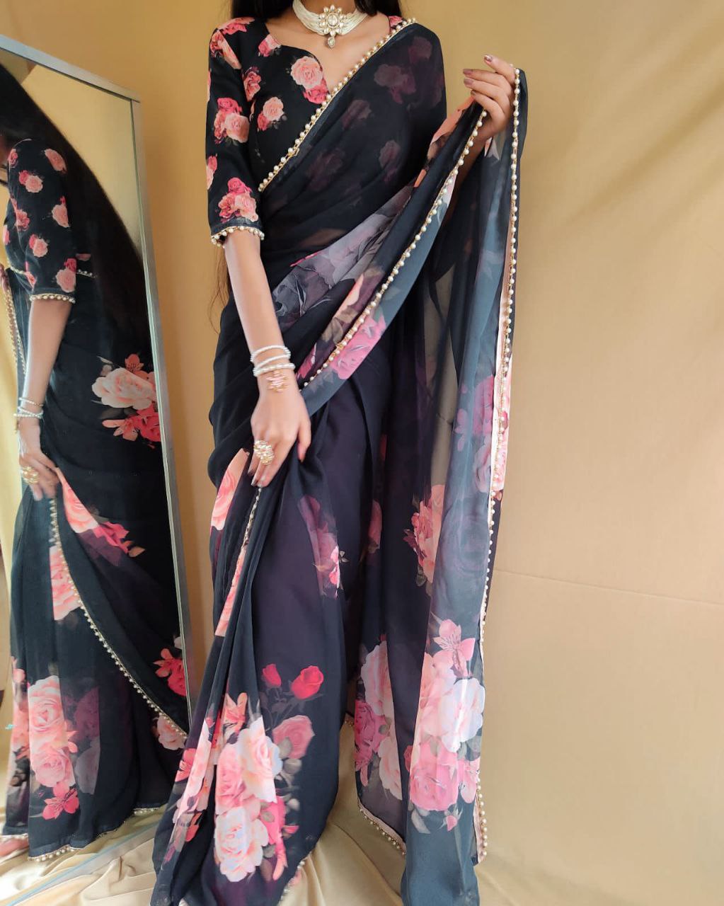 Printed with pearl lace border saree