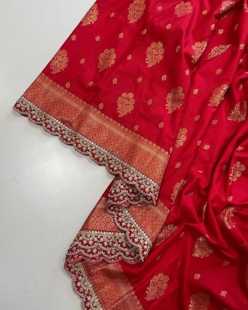 PREETYY SUPER HIT SAREE RED