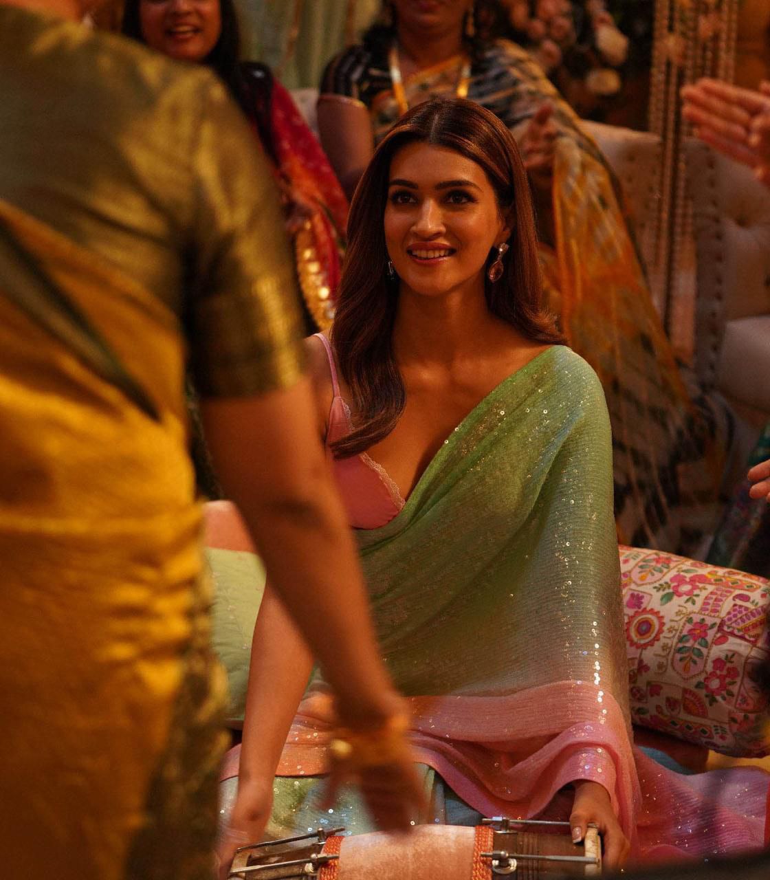 KRITI SANON ORIGINAL BOLLYWOOD SAREE