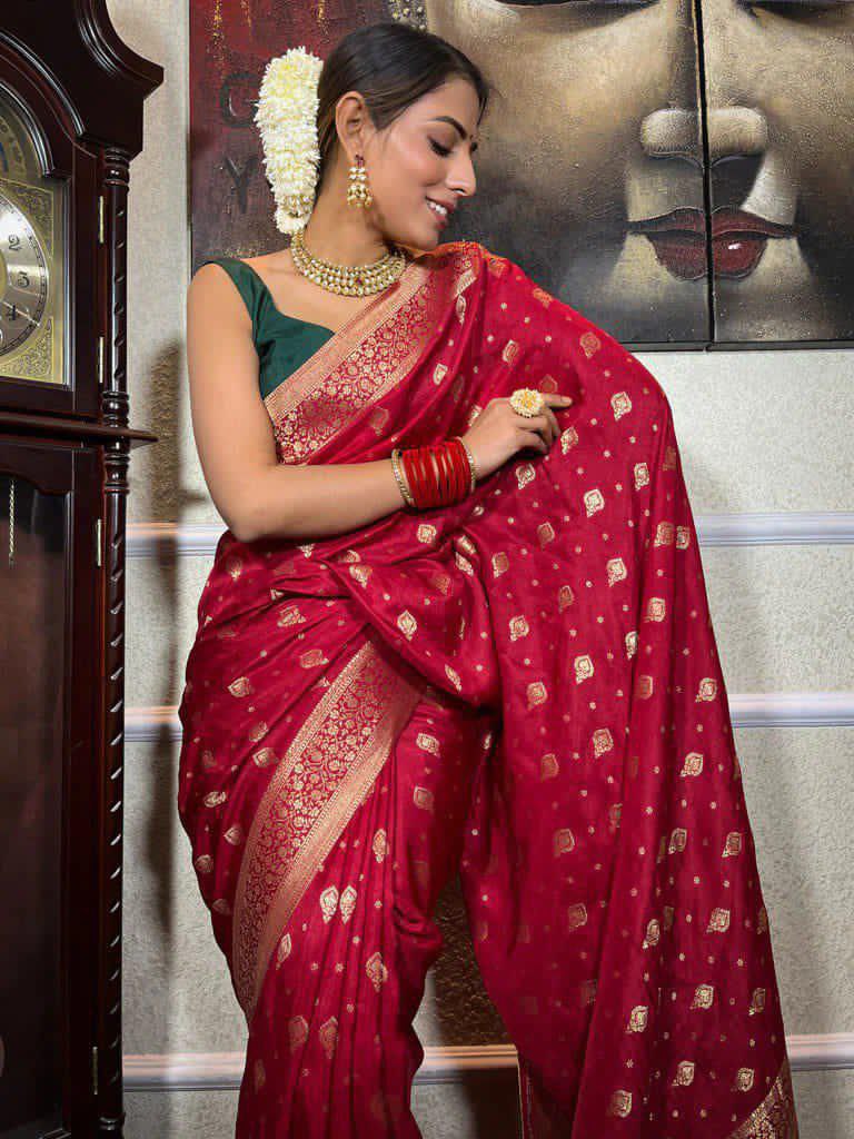 BEAUTIFUL  SOFT LICHI SILK CLOTH SAREE