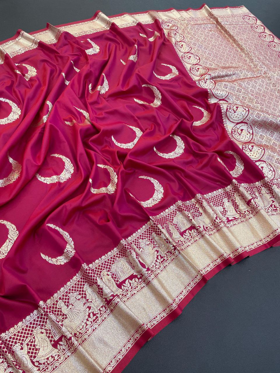 Exquisite Silk Saree