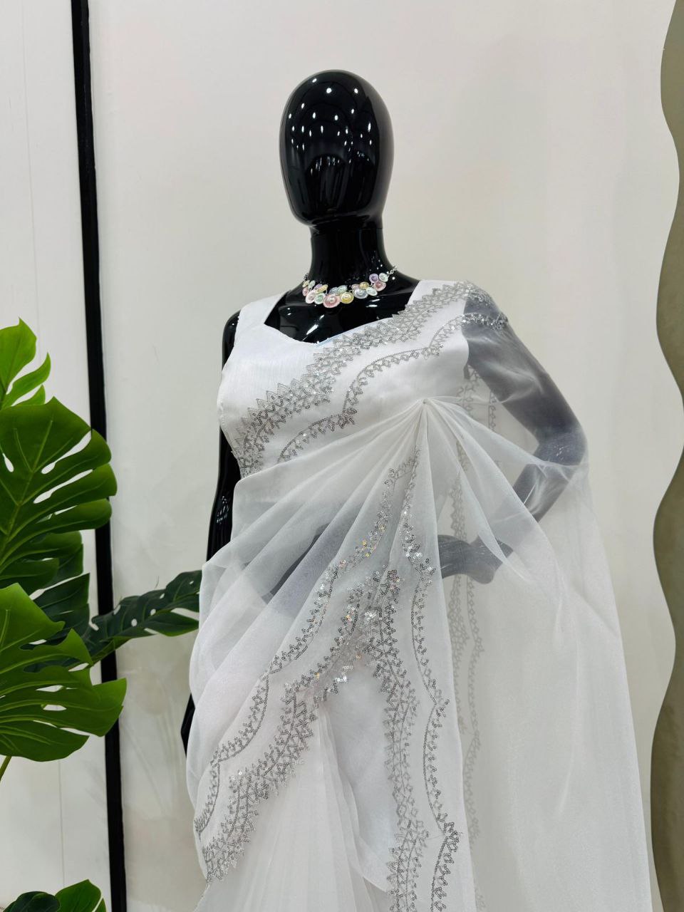 Beautiful Designer Saree on Heavy Organza Silk Fabric