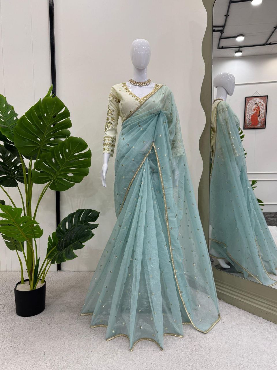 Beautiful Designer Saree on Heavy Twill Net Fabric