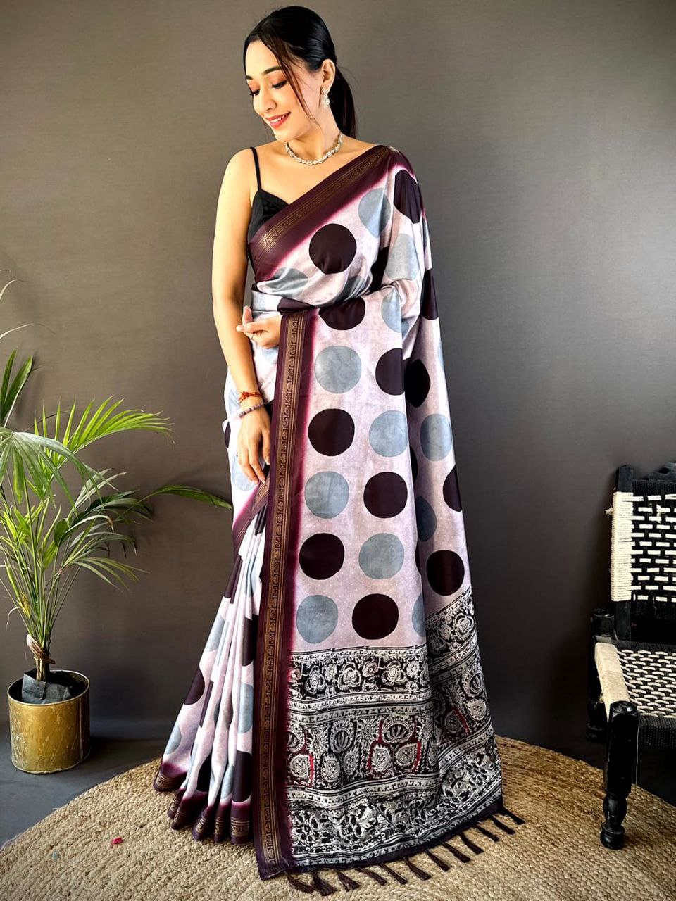 Soft Silk Polka Dot Print Saree