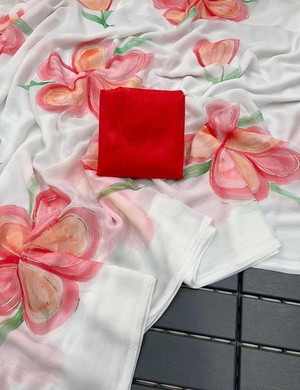 Beautiful Chiffon Fabric Saree